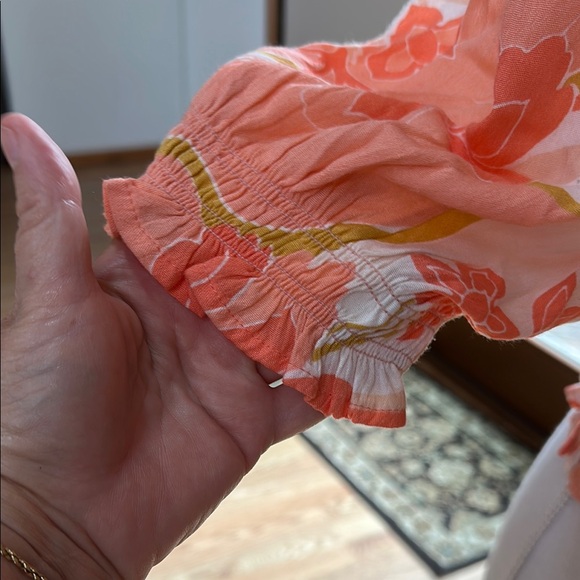 Floral Smocked Women's Top - Orange and White - Picture 6 of 7